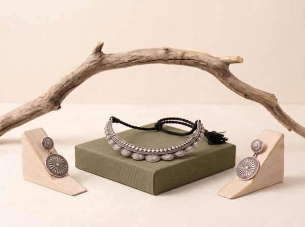 Geometric Scalloped Choker Set | Silver Finish